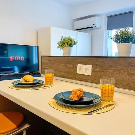 Book High Rise By Cosher Appartement *